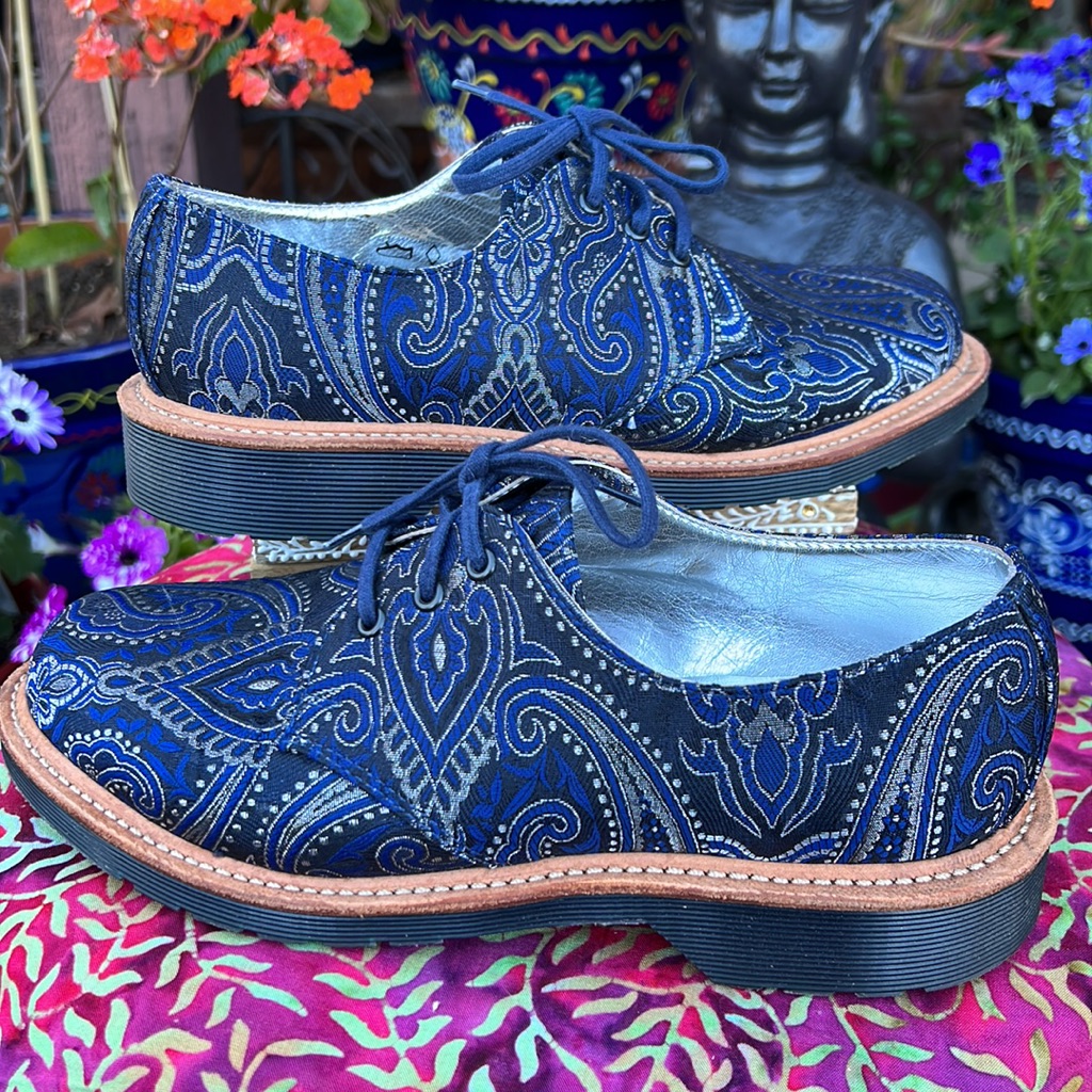 Dr. Martens England Blue Silk Metallic Paisley Floral Oxfords 4